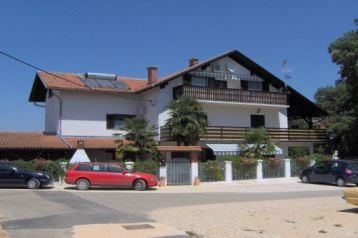 Croatia Privát Novigrad, Exterior